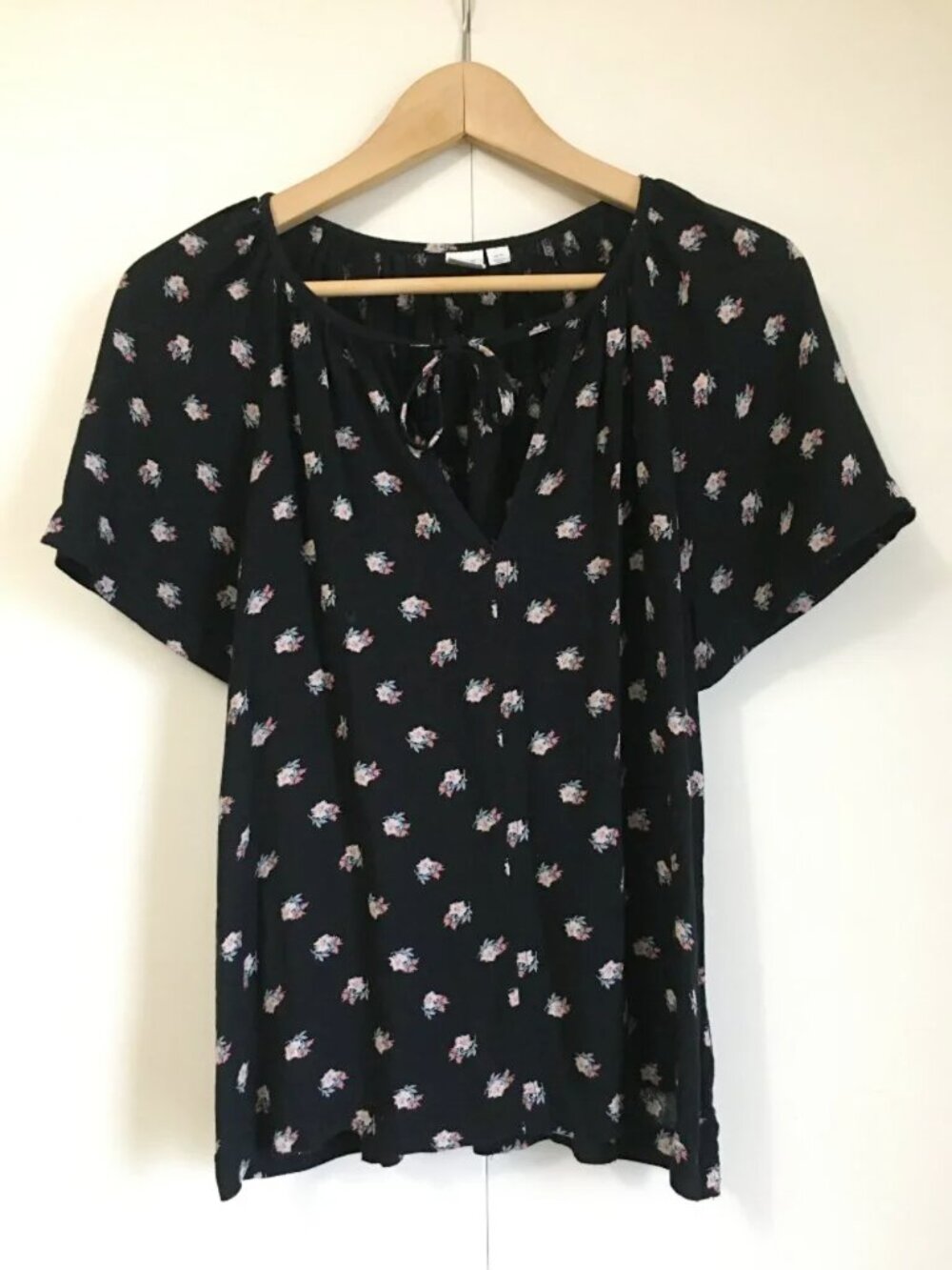 GAP Whimsigoth Black Pastel Floral Flutter Sleeve Tie Front Rayon Blouse - XS